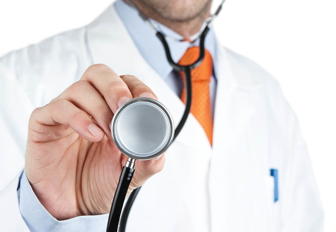 Medico con stetoscopio - Pneumologo